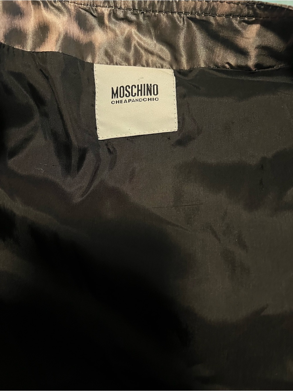 Gorgeous animal print Moschino trench coat, EUC - Picture 6 of 8